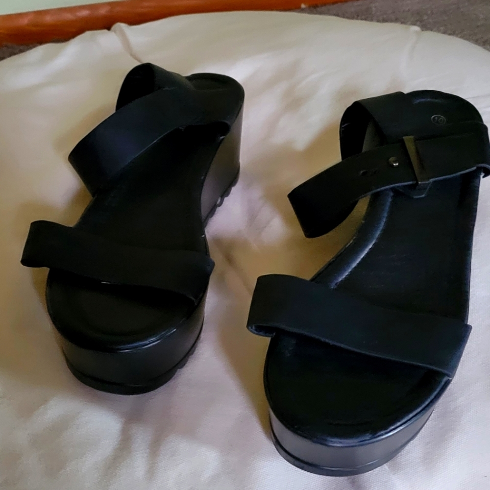platform sandals